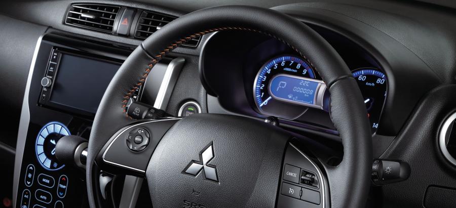 Панель приборов Mitsubishi eK Custom Active Gear (B11W) 2017 года  (фото 12 из 16)